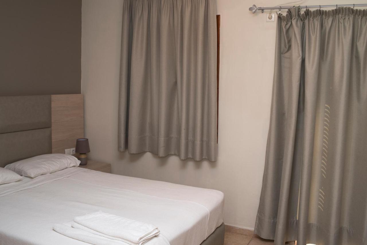 Hotel T'Aloni Chortáta Zewnętrze zdjęcie